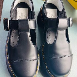 Dr. Martens Polly